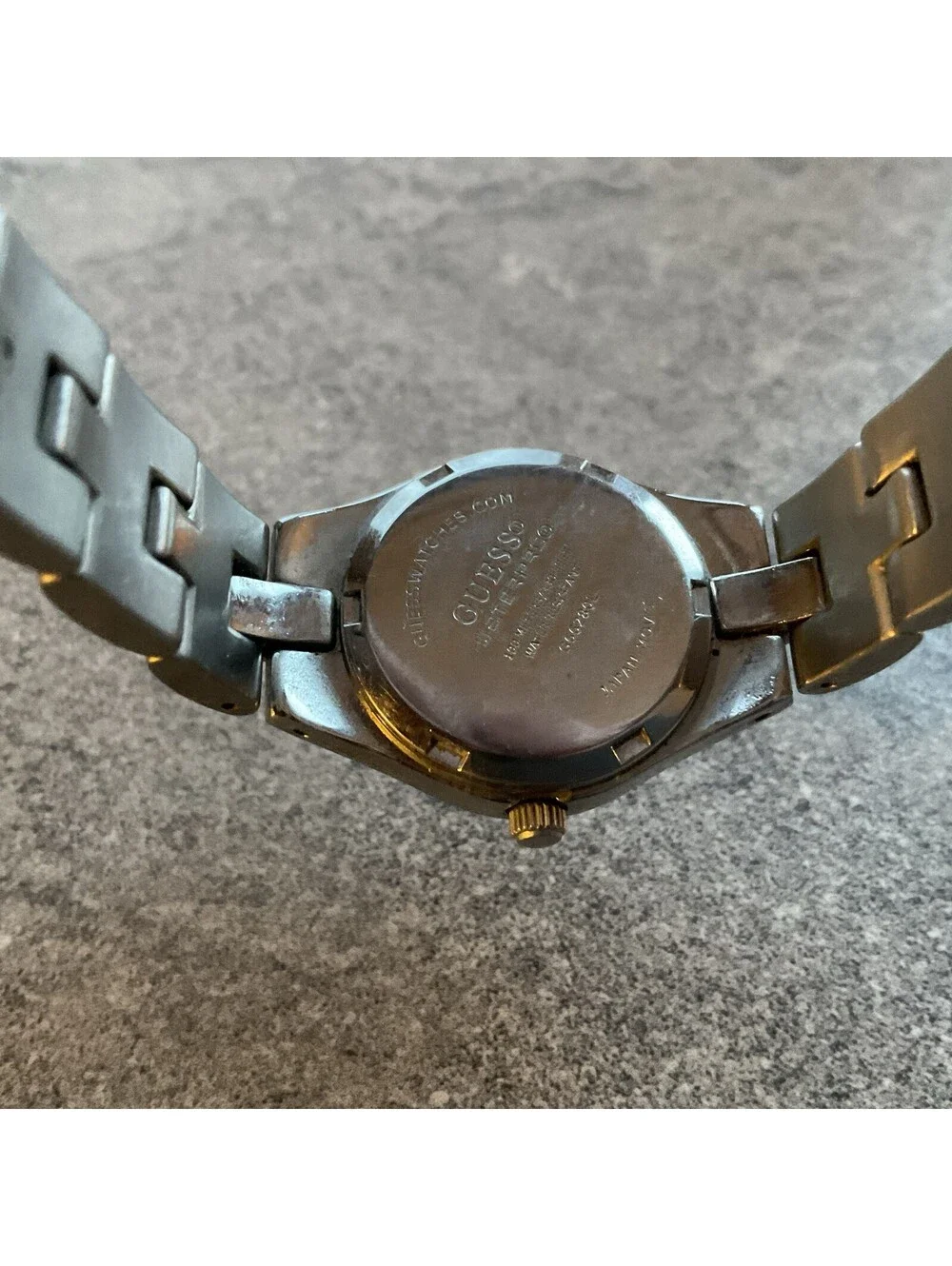 Vintage Guess Womens Watch 25mm Stainless Steel Case & Band Silver Dial W/Date T